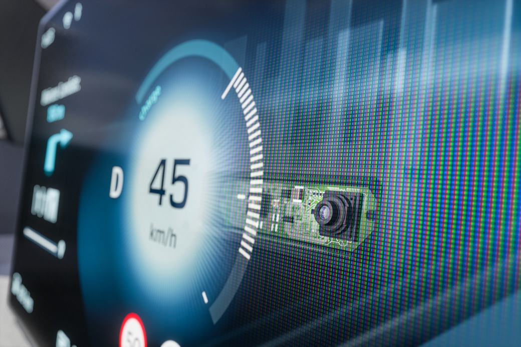 Die Kamera ist unsichtbar unterhalb des aktiven Anzeigebereichs positioniert.