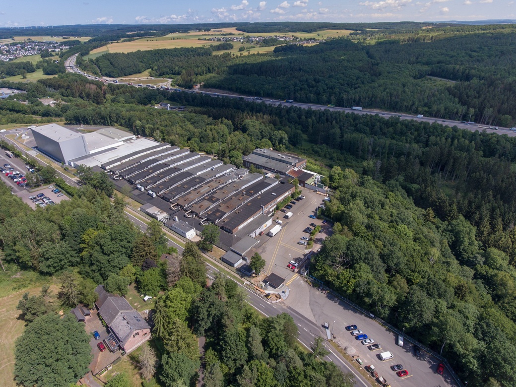 AUMOVIO is selling its Rheinböllen site.