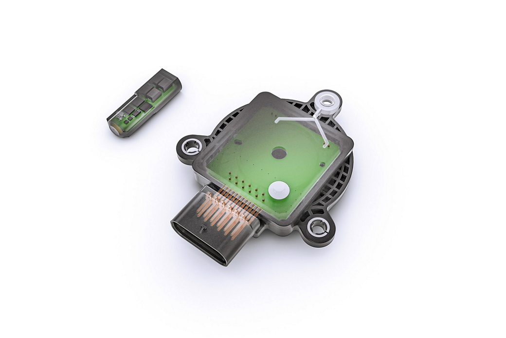 Der eRTS besteht aus zwei separaten Komponenten: Der drahtlosen Temperatursensoreinheit und der kabelgebundenen Sende-Empfangseinheit.