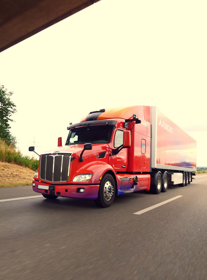 aumovio-pp-autonomous_trucking.jpg