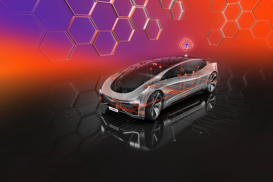 Das Bild zeigt ein Konzeptfahrzeug von AUMOVIO, das mit Xelve Pilot ausgestattet ist. Im Bereich des autonomen Fahrens ist der Fallback-Pfad von Xelve Pilot ein wichtiger Sicherheitsmechanismus, der dafür sorgt, dass das Fahrzeug bei einem Systemausfall oder einer unerwarteten Situation sicher navigieren oder anhalten kann. Dazu gehören vordefinierte Protokolle und redundante Systeme, die übernehmen, wenn die primären autonomen Funktionen beeinträchtigt sind.