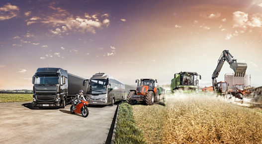 AUMOVIO develops solutions for commercial and special vehicles.