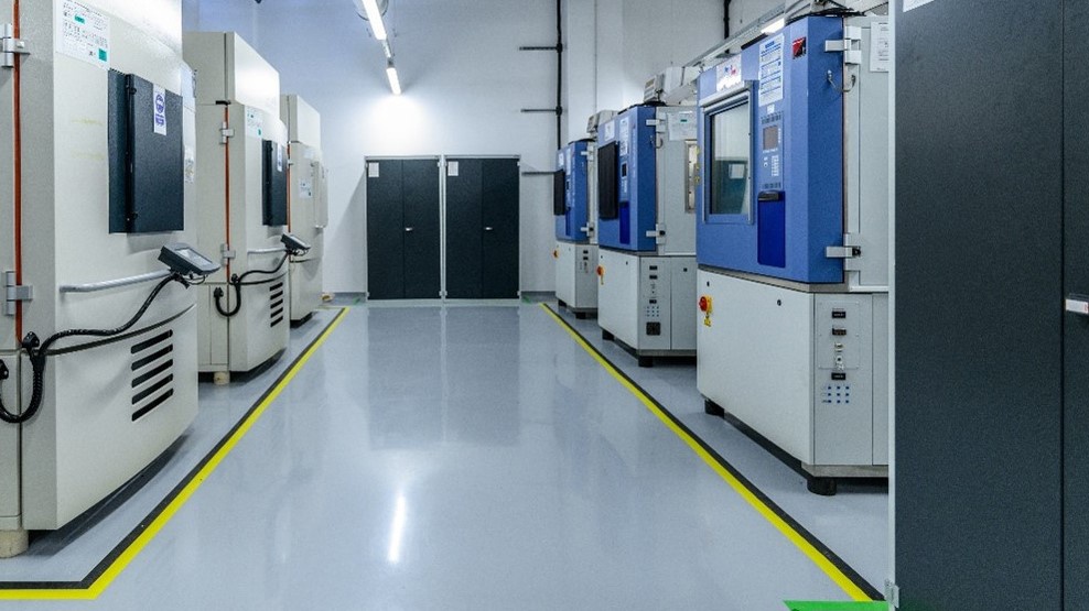 Photo of a laboratory with several environmental testing devices. Integrated reliability, mechanical, and haptic testing services ensure that electronic systems and components meet the highest standards of durability, safety, and user experience. Our globally accredited laboratories simulate a wide range of environmental and mechanical stress conditions to validate product robustness throughout its lifecycle.