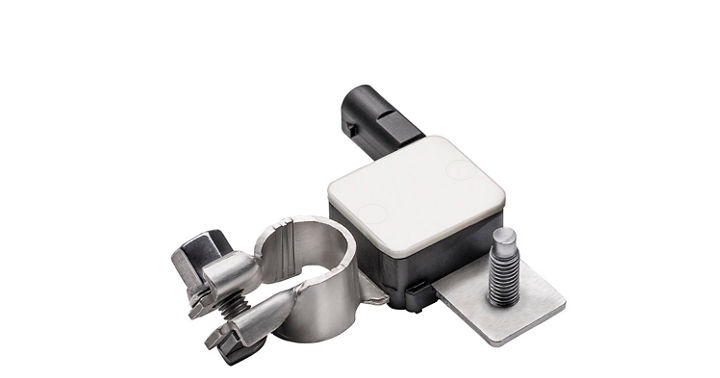 Compact mounting bracket with integrated sensor housing, featuring a metal clamp, spring-loaded screw, and plastic connector.