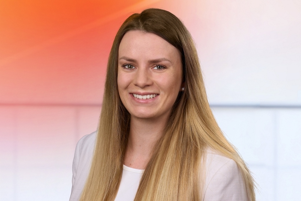 Foto von Jennifer Weyrich, Mediensprecherin für Human Relations bei AUMOVIO