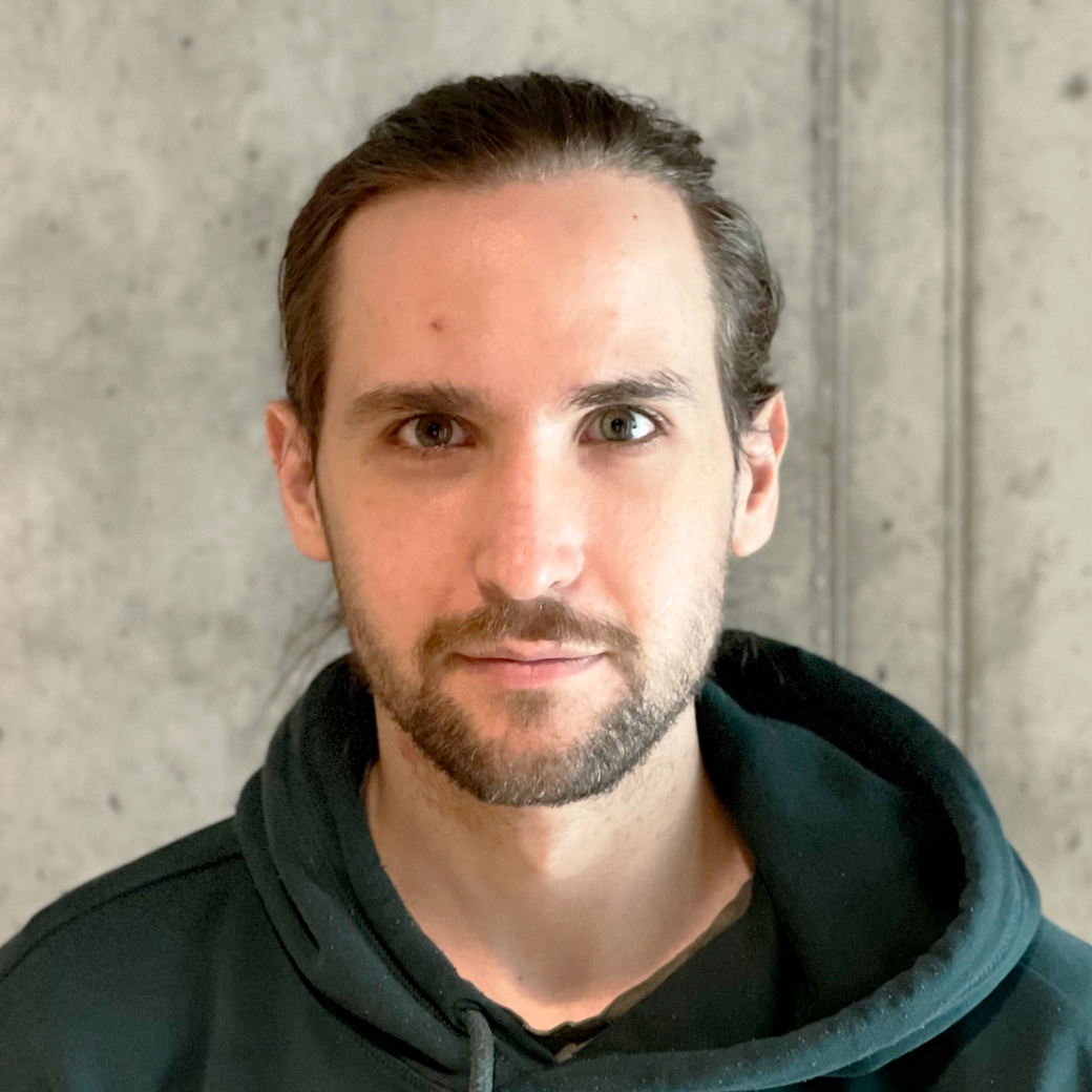 Picture of Jonas Neuhöfer, AI research scientist at AUMOVIO's AI lab in Berlin