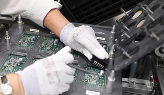 Professional custom micro-electronic soldering (excluding BGA)